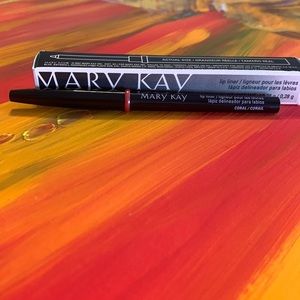Mary Kay - CORAL Lip Liner